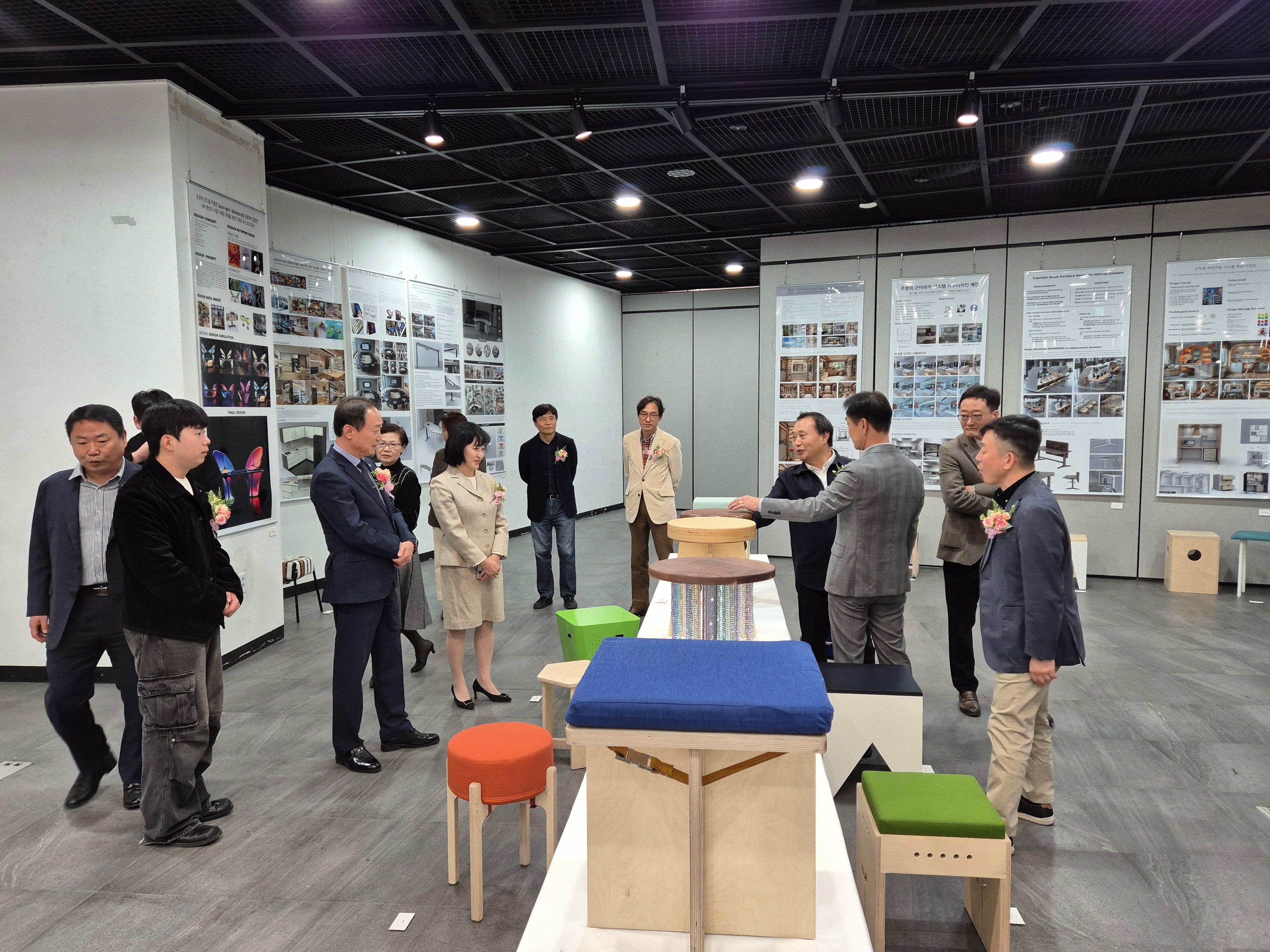 제 35회 생활가구디자인학과 졸업작품전시회 개최 대표이미지