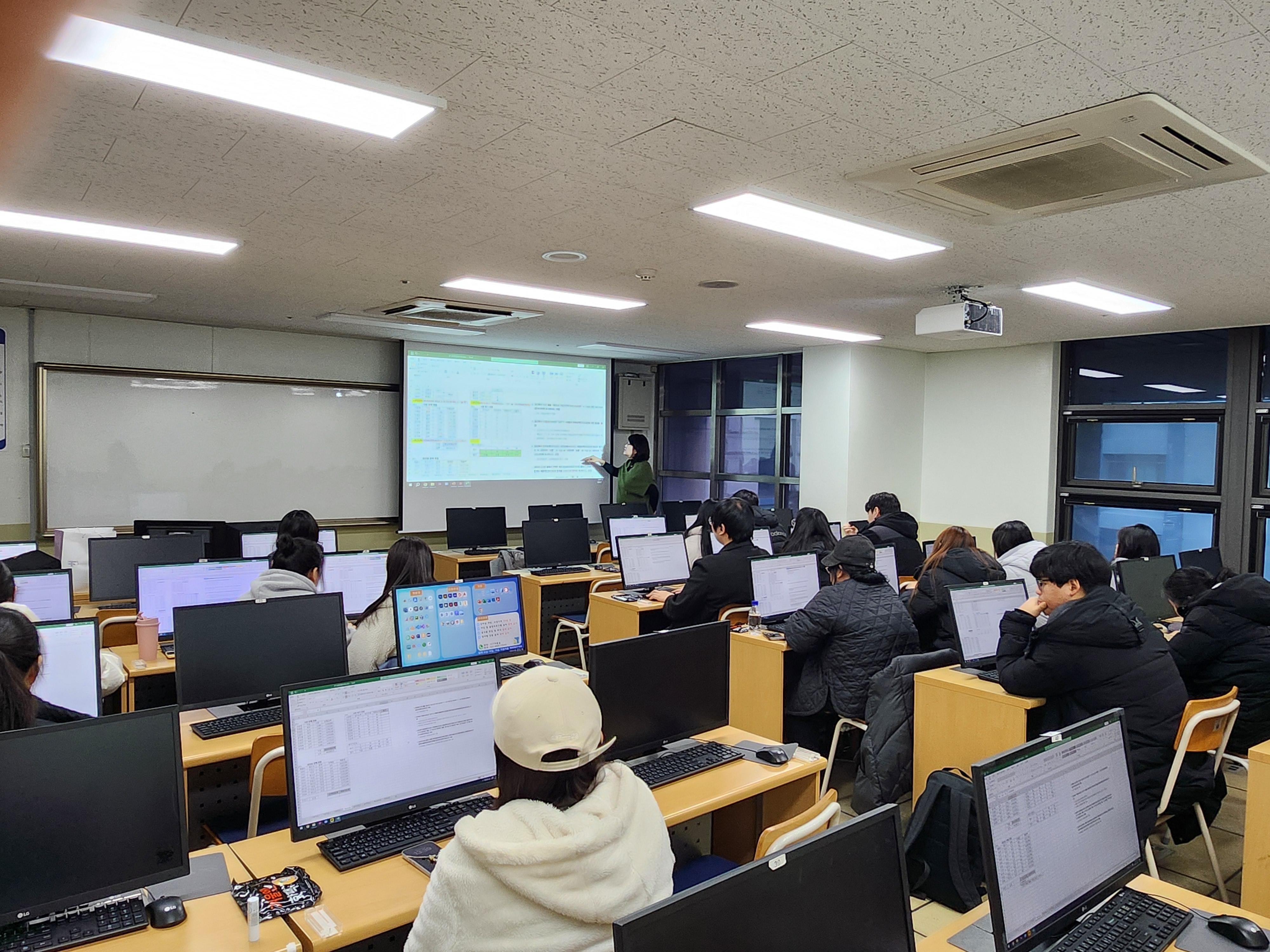서일대학교 대학일자리플러스본부 ‘디지털 실무 인재 공통 자격 프로그램’ 운영 대표이미지